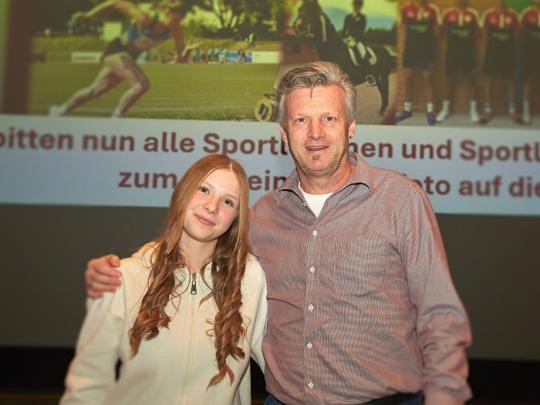 OBSE0296 Elke Obser- Sportlerehrung 2025