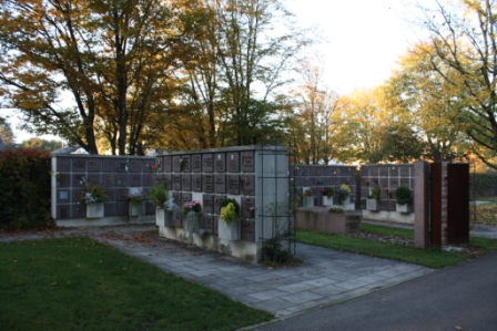 Marienfriedhof Urnennischen II