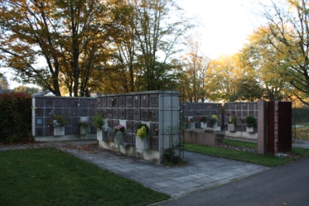 Marienfriedhof Urnennischen II
