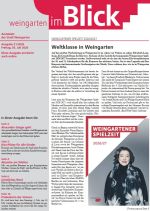 Die Titelseite des Heftes zeit das Foto einer lachenden Frau mit einem dicken, über die Brust hängenden schwarz-weißem Strickschal